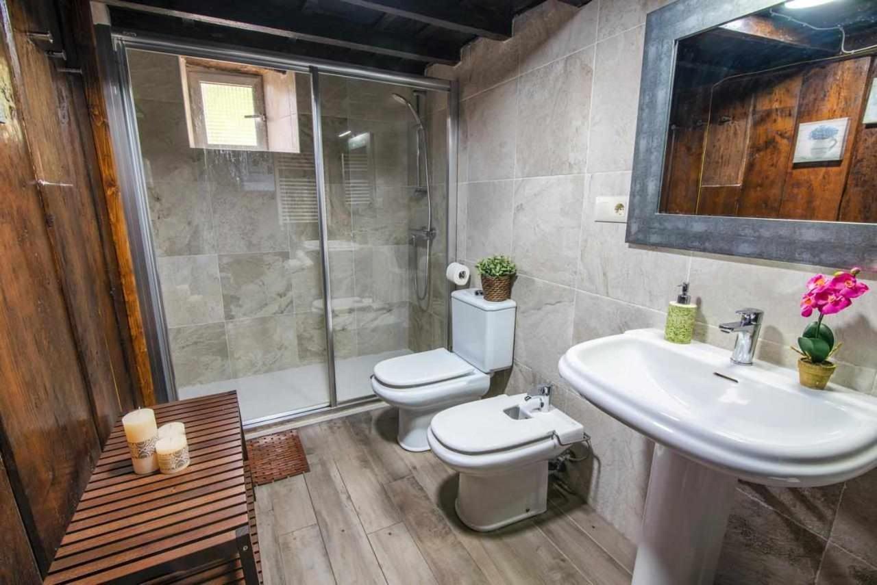 Casa Rural La Carrozal Senda Del Oso Orelleiru Dış mekan fotoğraf