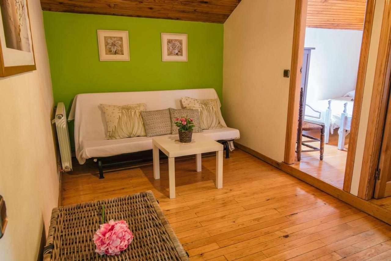 Casa Rural La Carrozal Senda Del Oso Orelleiru Dış mekan fotoğraf