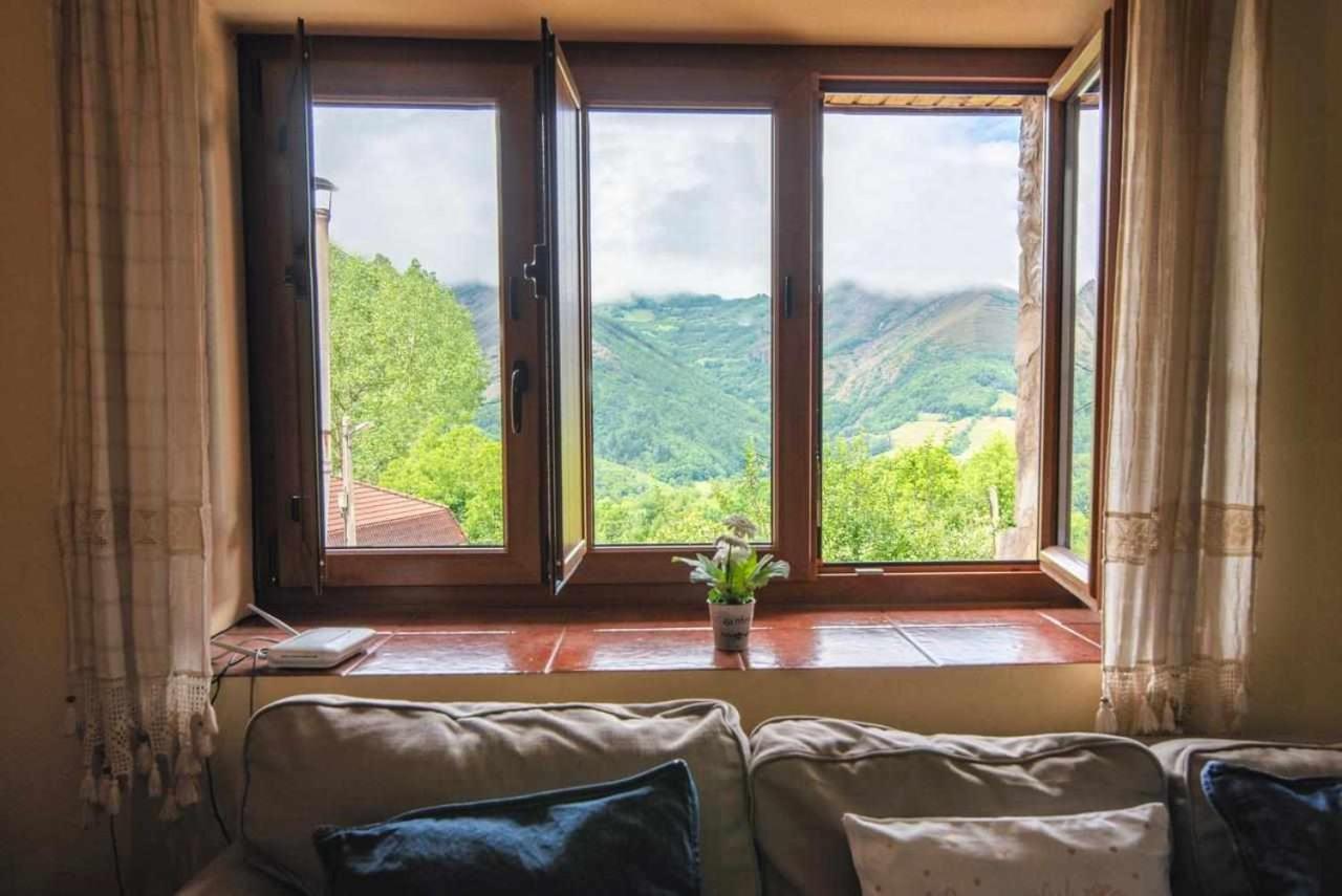 Casa Rural La Carrozal Senda Del Oso Orelleiru Dış mekan fotoğraf
